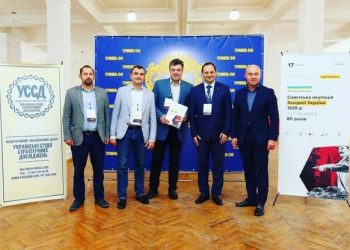 Зеленський назвав мерів-«свободівців» бунтарями за захист української мови