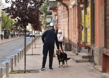 В соцмережі захоплюються вчинком перехожого в центрі Тернополя (Фото)