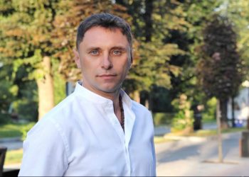 «Епоха бідності закінчилася – у країні відкрили казино та ігрові автомати», – голова Тернопільської «Опозиційної платформи за життя» Олександр Кравчук