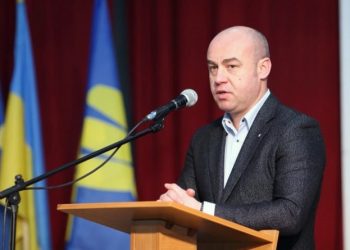 Надал піде на вибори від Свободи