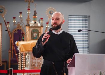 Монах-блогер з Тернополя розповів, як залучає молодь до християнства