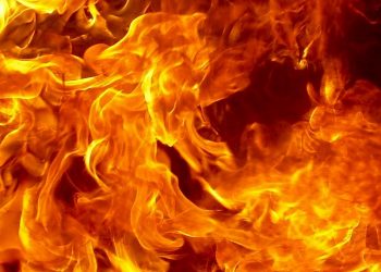 У Тернополі на продуктовій гуртівні вибухнув газовий балон. Загинув чоловік