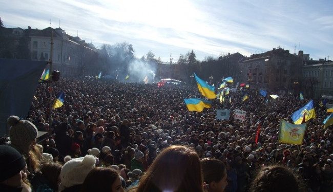 «Червоною зоною» і тарифами уряд душить бунтівний Тернопіль