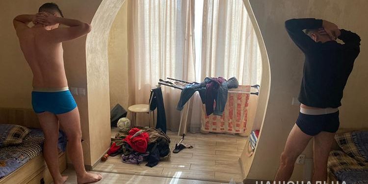 На Тернопільщині чоловік продавав наркотики із СІЗО (Фото)