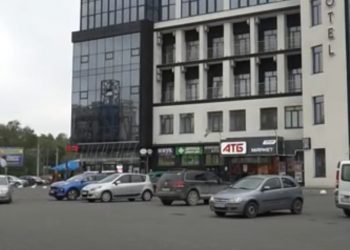 Тернополянин подзвонив у поліцію і повідомив, що у його автівці знаходить вибухівка (Відео)