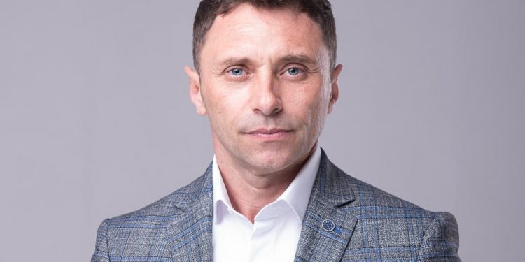 «Я знищу будівельну корупції в мерії! Житло подешевшає на 30%!» — кандидат на посаду міського голови Тернополя Олександр Кравчук