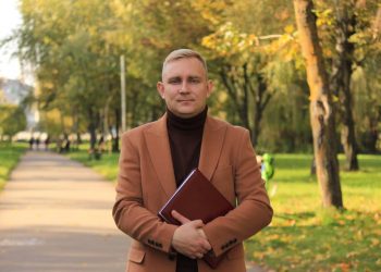 “Я дякую своїй команді за те, що як і я вперше спробували себе у виборчій кампанії”, – Олексій Станько