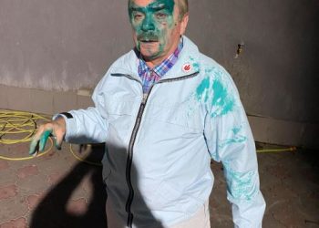 У Тернополі кандидата на міського голову облили зеленкою (Фото)