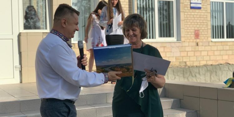 «Тернопільська обласна рада долучилася до того, що сучасні харчоблоки отримають понад 50 навчальних закладів краю», – Віктор Овчарук