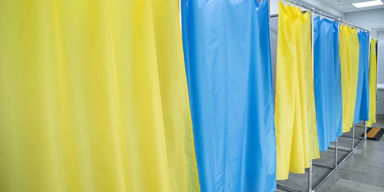 Екзит-поли у Тернополі: хто може стати мером та які партії проходять до міськради