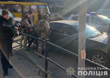 У Тернополі протягом року двоє рідних братів з Азербайджану нападали, били та грабували валютчиків (Фото)