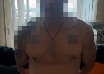 Тернопільські патрульні затримали чоловіка, який незаконно проник в офісне приміщення