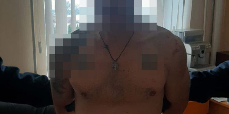 Тернопільські патрульні затримали чоловіка, який незаконно проник в офісне приміщення