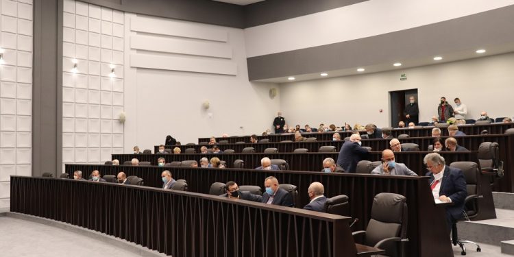 Депутати затвердили обласну комплексну програму соціальної підтримки малозахищених верств населення