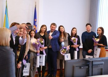 Володимир Труш привітав кращих студентів області з отриманням стипендії Президента та Верховної Ради України