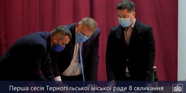 Хто за що відповідатиме у Тернопільській міській раді? Або той, хто мав багато, буде мати ще більше