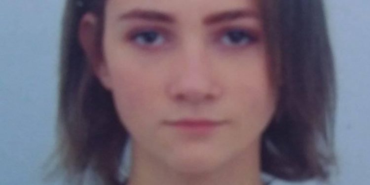 На Тернопільщині розшукують 16-річну Альону, яка вийшла з дому і пропала безвісти (Фото)