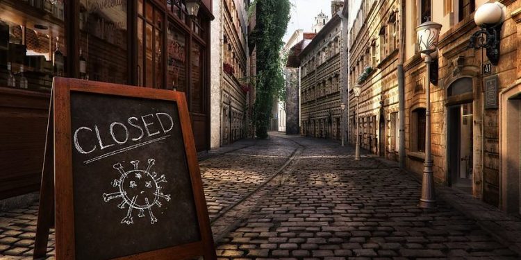 Попри протести українців Уряд таки запровадив карантин вихідного дня