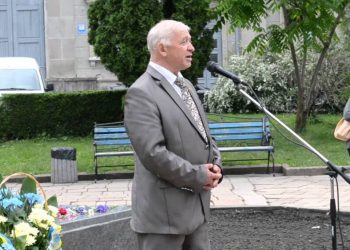 У Тернополі помер відомий тернопільський народний депутат першого скликання Володимир Колінець