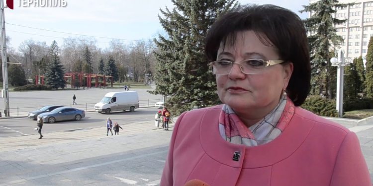 Головна санітарна лікарка Тернопільщини назвала місця, де найбільший ризик захворіти на Covid-19