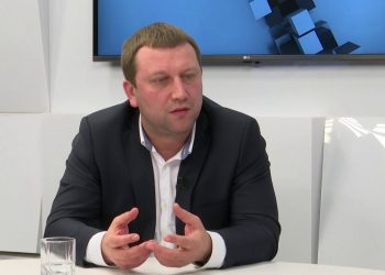 Володимир Труш та Сергій Жирний не можуть вчасно освоїти кошти та провести тендери