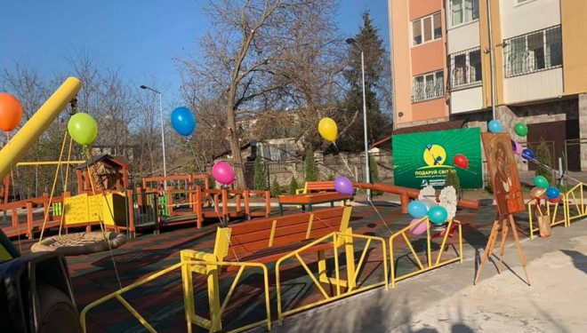 У Тернополі з’явилася дитяча зона для дітей із особливими потребами