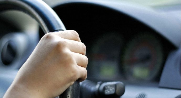 У Тернополі жінка здійснила одночасний наїзд на чотири авто