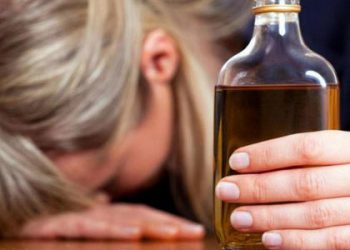 У Тернополі п’яна жінка “замінувала” автомобіль свого чоловіка