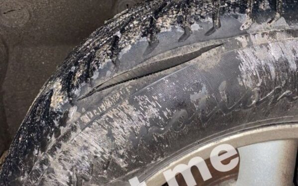 У Тернополі порізали колеса через паркомісце (Фото)