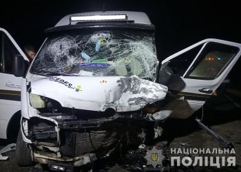 Одна смерть, купа металобрухту та покалічені молоді люди: наслідки страшної аварії на Тернопільщині (Фото)