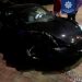 Porsche вилетів на тротуар: у Тернополі на дамбі серйозна аварія (Фото)