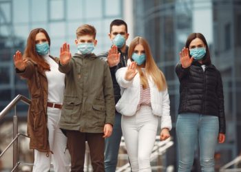 Смертність від COVID-19 в Україні “помолодшала”, – інфекціоніст