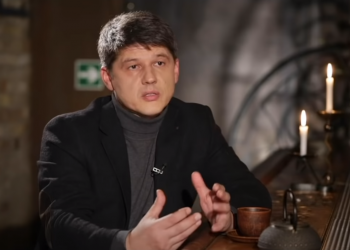 Тернопільський кіборг Андрій Шараскін поділився враженнями про народних обранців (Відео)