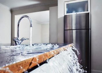 У Тернополі затопило три квартири, а людей, у яких тече вода – немає