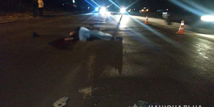 У Тернополі на смерть збили людину: шукають водія (Фото)