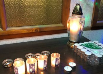 Пластуни передали корпорації «Опілля» Вифлеємський вогонь миру