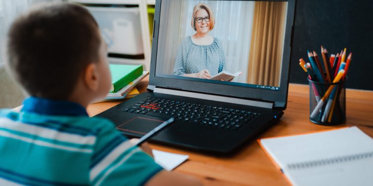 Як працюватимуть школи і садочки Тернопільщини під час локдауну?