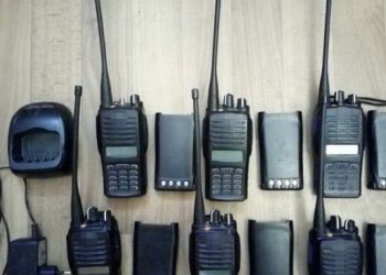 Командир з Тернопільщини розпродав військові рації на 287 тисяч