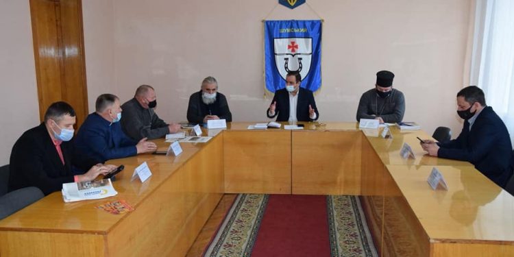 В одному з районів Тернопільщини священники виступили проти “базарного дня” у неділю