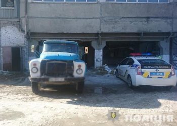 У Тернополі вантажівка збила людину (Фото)