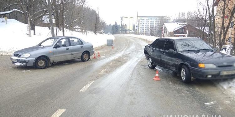 У Тернополі ДТП за участю трьох авто і пішохода (Фото)
