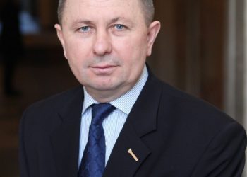 Написав заяву щодо відставки: у Тернополі звільнився відомий політик