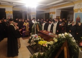 У Тернополі прощалися з 21-річним сином священника