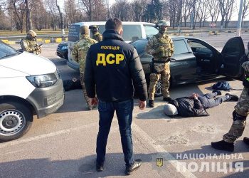 Тероризували жителів західної України: спіймали професійних спортсменів, які грабували валютчиків (Фото, Відео)