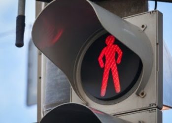 У Тернополі збили дівчину, яка переходила дорогу на червоне світло