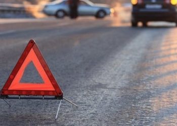 У Тернополі правоохоронець на переході збив людину