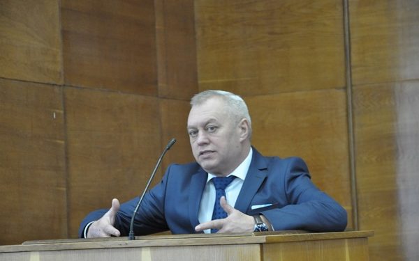 На Тернопільщині мрії про горіховий сад вилилися у злочинні махінації із землею