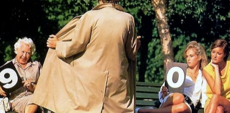 На Тернопільщині чоловік показував статеві органи перед вікнами гуртожитку