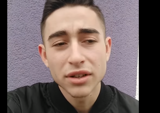 У важкому стані на ШВЛ: Роман Сасанчин просить про допомогу для матері (Відео)