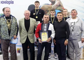 «Здорові духом та тілом люди – опора українського суспільства», – Михайло Головко нагородив кращих борців України 